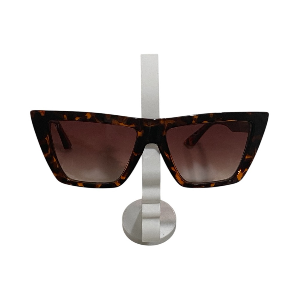Diff Sunglasses - image 2